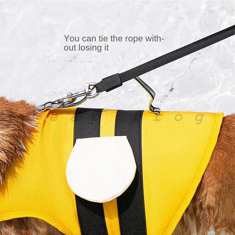 سترة نجاة للكلاب للسباحة قابلة - مراجعة Dog Life Jacket وسعره